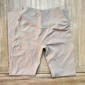 Alphalete Crossover Waist Leggings